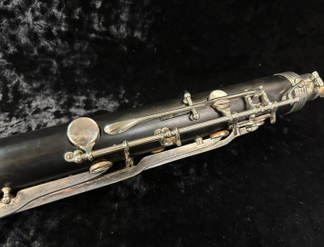 Photo Artley Bass Clarinet Low Eb, Serial #6117383 – Great Student Bass